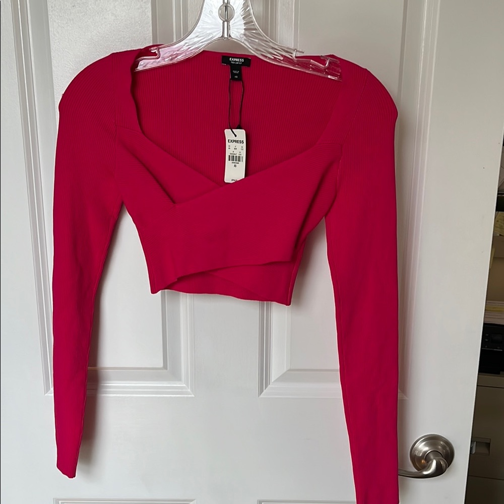 Express Red/fuchsia Long Sleeve crop top. NWT